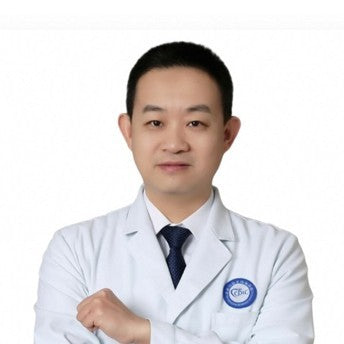 Headshot of Dr. Teng Lizhao, Ph.D., Chief Physician and Acting Executive President at Chengdu An Yu Dental Hospital.